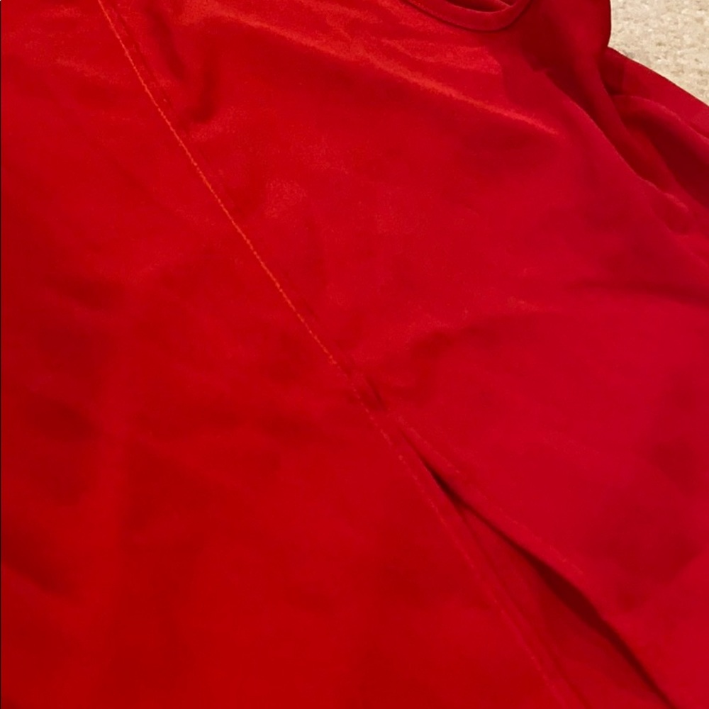 Express red top - Picture 4 of 4